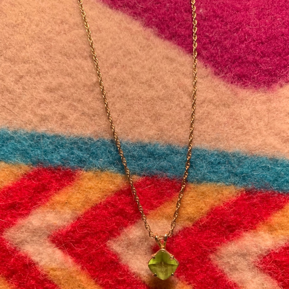 14k gold peridot birthstone necklace